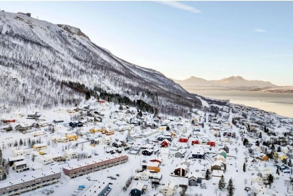 Cozy Apartment Tromsdalen エクステリア 写真
